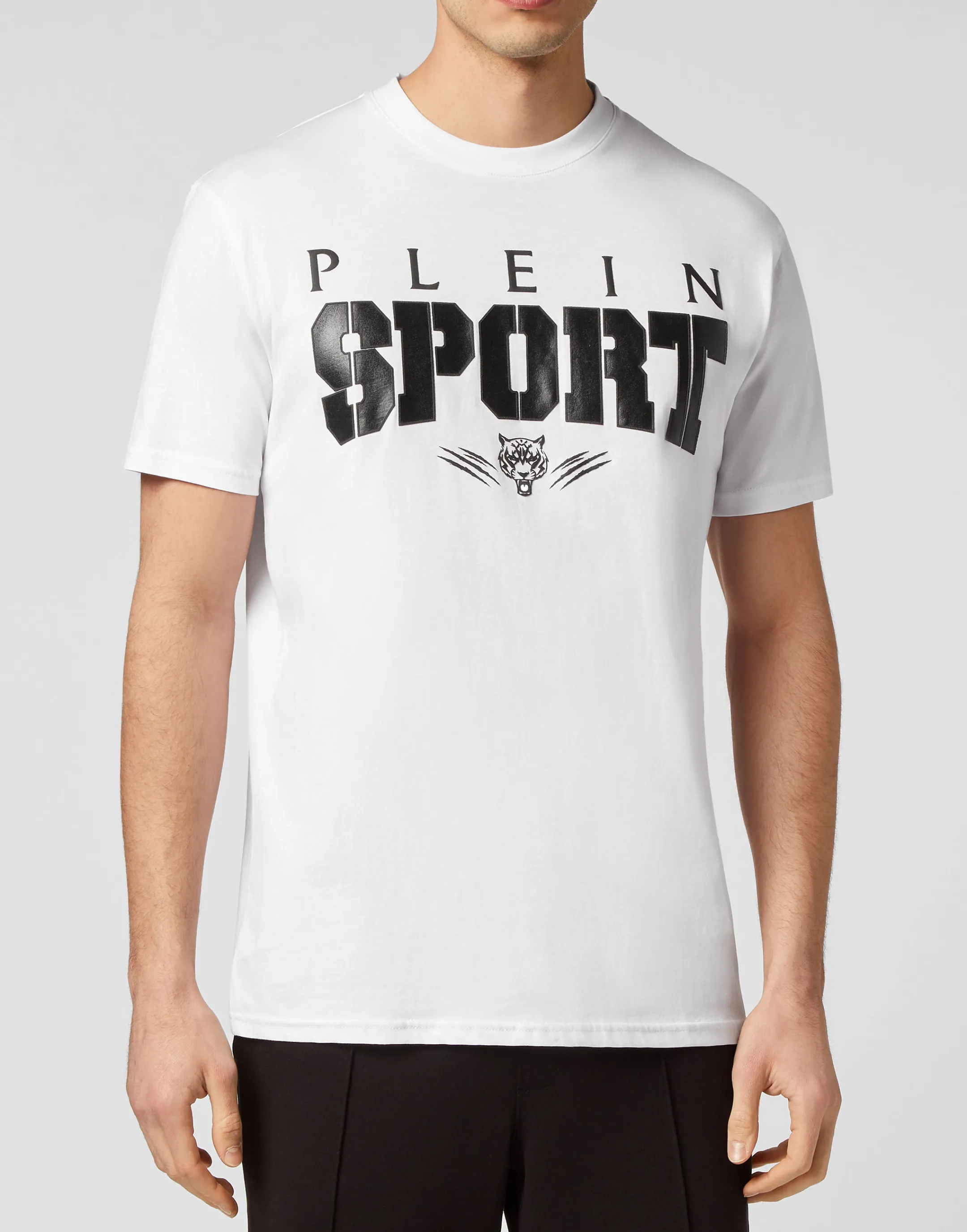 Shop Plein Sport T-Shirt Round Neck Ss White / Black